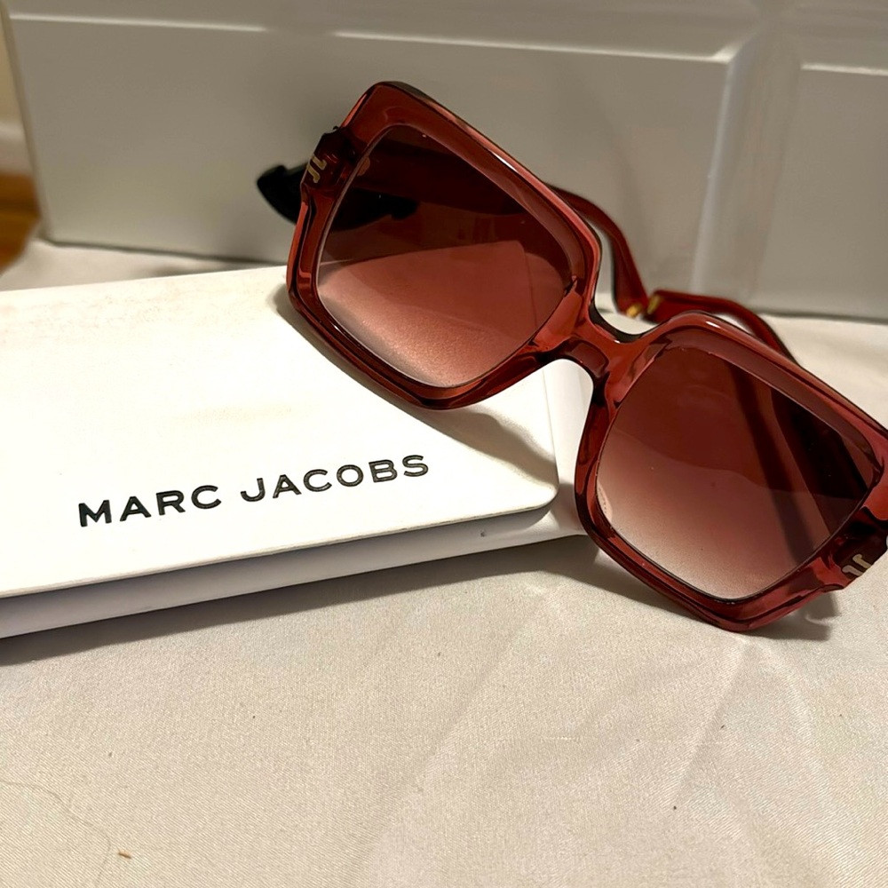 MARC JACOBS
51MM Square Sunglasses
